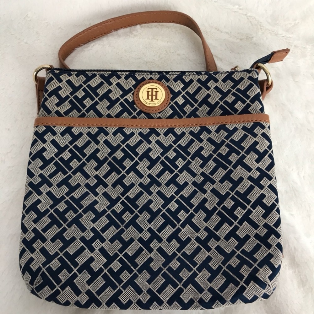 tommy hilfiger bag